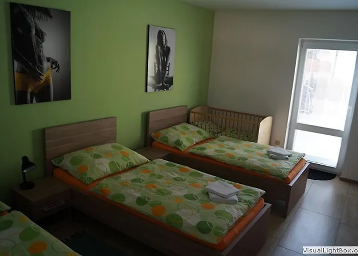 Zeleny Apartment